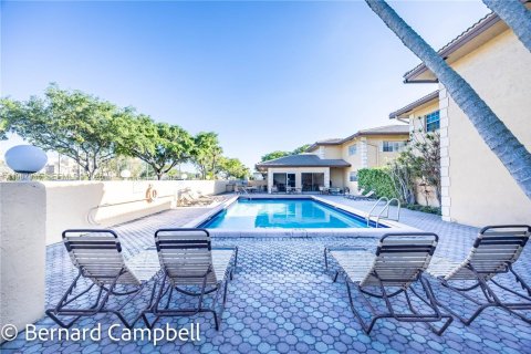 Купить кондоминиум в Корал-Спрингс, Флорида 2 спальни, 111.48м2, № 2050656 - фото 21