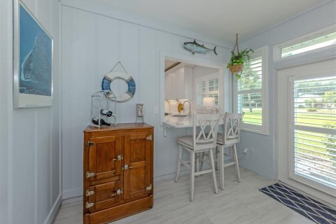 House in Venice, Florida 2 bedrooms, 161.46 sq.m. № 2390728 - photo 23