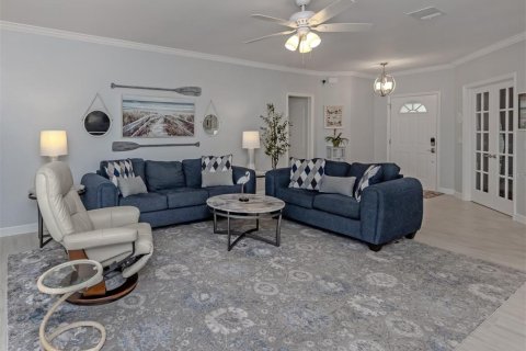 House in Venice, Florida 2 bedrooms, 161.46 sq.m. № 2390728 - photo 6
