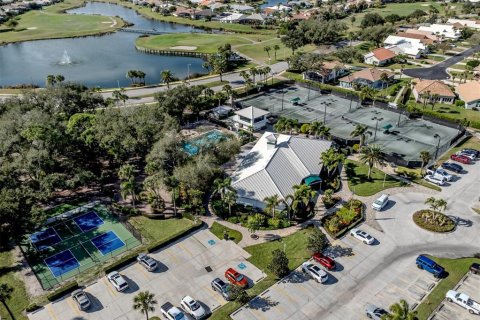 House in Venice, Florida 2 bedrooms, 161.46 sq.m. № 2390728 - photo 30