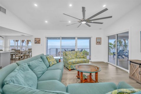 Купить виллу или дом в Марафон, Флорида 4 спальни, 299.33м2, № 1959090 - фото 4