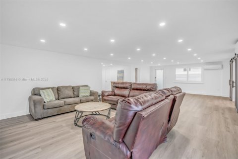 Купить виллу или дом в Марафон, Флорида 4 спальни, 299.33м2, № 1959090 - фото 27