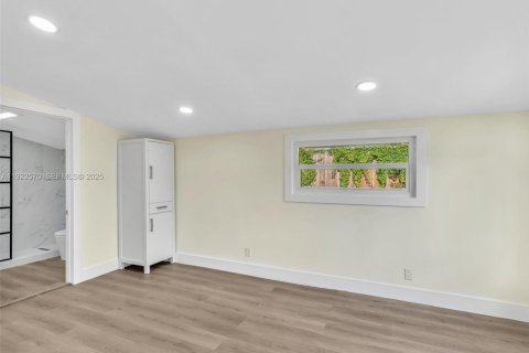 Купить виллу или дом в Холливуд, Флорида 3 спальни, 92.62м2, № 1977120 - фото 25