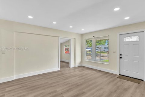 Купить виллу или дом в Холливуд, Флорида 3 спальни, 92.62м2, № 1977120 - фото 26