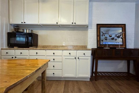 Купить виллу или дом в Хай-Спрингс, Флорида 4 комнаты, 92.9м2, № 2095743 - фото 8