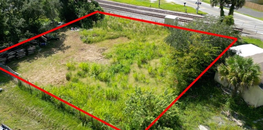 Land in Sanford, Florida № 1386948