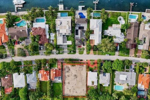 Terreno en venta en Miami Beach, Florida № 1781470 - foto 3