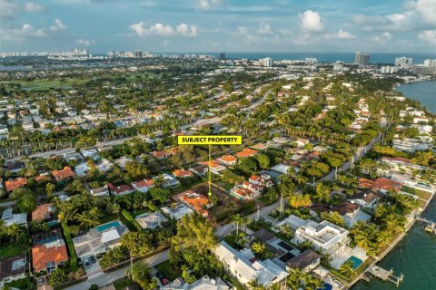Terreno en venta en Miami Beach, Florida № 1781470 - foto 14