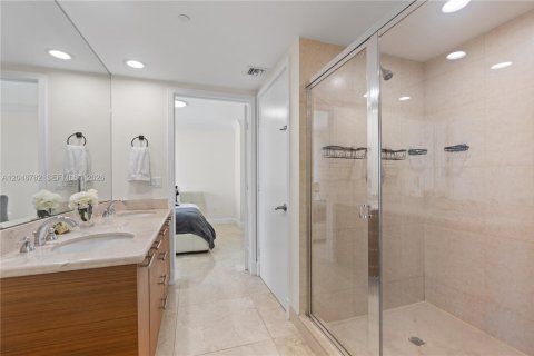 Купить кондоминиум в Майами, Флорида 3 спальни, 166.2м2, № 2145903 - фото 20