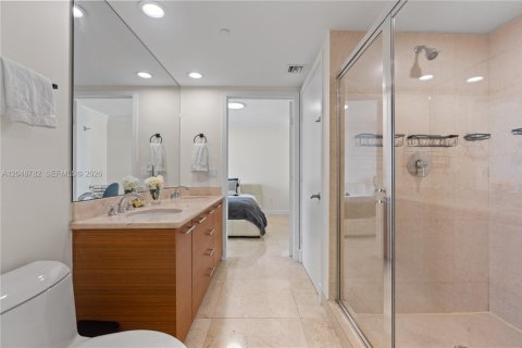 Купить кондоминиум в Майами, Флорида 3 спальни, 166.2м2, № 2145903 - фото 23