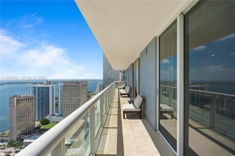 Купить кондоминиум в Майами, Флорида 3 спальни, 166.2м2, № 2145903 - фото 9