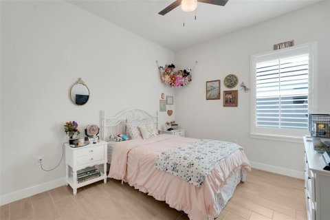 House in Clermont, Florida 4 bedrooms, 236.9 sq.m. № 2202704 - photo 27