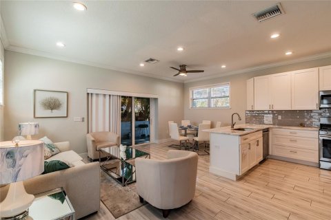 House in Bradenton, Florida 2 bedrooms, 81.94 sq.m. № 1843533 - photo 10