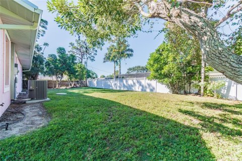 House in Bradenton, Florida 2 bedrooms, 81.94 sq.m. № 1843533 - photo 27