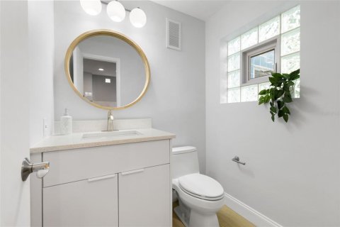Copropriété à vendre à Tampa, Floride: 3 chambres, 187.85 m2 № 2208929 - photo 13