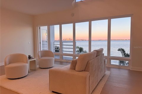 Copropriété à vendre à Tampa, Floride: 3 chambres, 187.85 m2 № 2208929 - photo 8