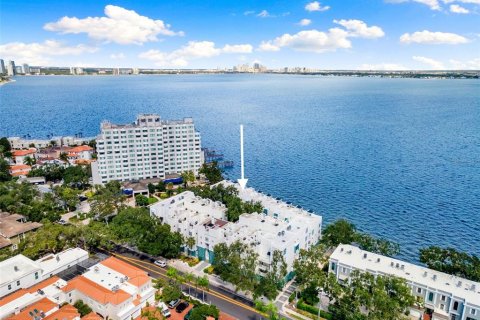 Copropriété à vendre à Tampa, Floride: 3 chambres, 187.85 m2 № 2208929 - photo 3