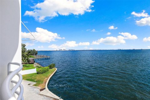 Copropriété à vendre à Tampa, Floride: 3 chambres, 187.85 m2 № 2208929 - photo 26