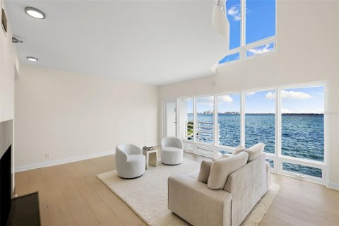 Copropriété à vendre à Tampa, Floride: 3 chambres, 187.85 m2 № 2208929 - photo 7