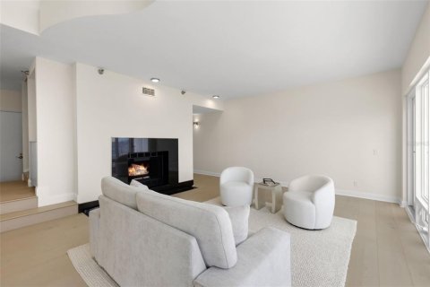 Copropriété à vendre à Tampa, Floride: 3 chambres, 187.85 m2 № 2208929 - photo 9