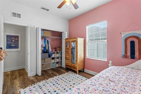House in Auburndale, Florida 4 bedrooms, 174.19 sq.m. № 2347398 - photo 28