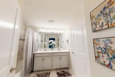 Купить таунхаус в Киссимми, Флорида 3 комнаты, 177.81м2, № 2234990 - фото 24