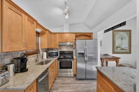 Adosado en venta en Ormond Beach, Florida, 2 dormitorios, 86.49 m2 № 2237979 - foto 2