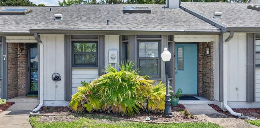Adosado en Ormond Beach, Florida 2 dormitorios, 86.49 m2 № 2237979