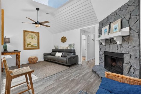 Adosado en venta en Ormond Beach, Florida, 2 dormitorios, 86.49 m2 № 2237979 - foto 3