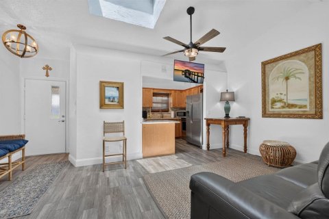 Adosado en venta en Ormond Beach, Florida, 2 dormitorios, 86.49 m2 № 2237979 - foto 7