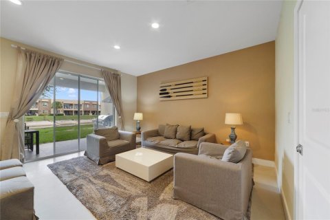 Adosado en venta en Kissimmee, Florida, 3 dormitorios, 202.62 m2 № 2211392 - foto 15