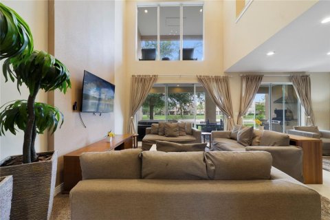 Adosado en venta en Kissimmee, Florida, 3 dormitorios, 202.62 m2 № 2211392 - foto 6