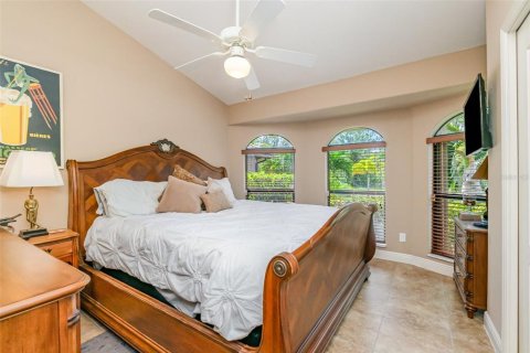 Villa ou maison à vendre à Cape Coral, Floride: 3 chambres, 166.02 m2 № 2151678 - photo 19
