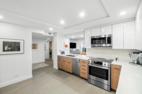Copropriété à vendre à Highland Beach, Floride: 2 chambres, 134.89 m2 № 2147176 - photo 9