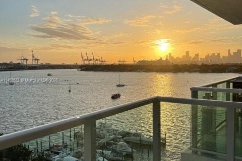 Купить кондоминиум в Майами-Бич, Флорида 1 спальня, 79.15м2, № 1984902 - фото 2