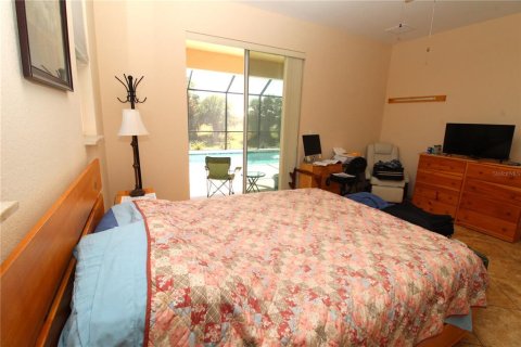 House in Punta Gorda, Florida 2 bedrooms, 120.03 sq.m. № 1720192 - photo 18