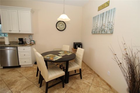 House in Punta Gorda, Florida 2 bedrooms, 120.03 sq.m. № 1720192 - photo 14