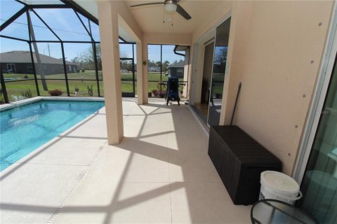 House in Punta Gorda, Florida 2 bedrooms, 120.03 sq.m. № 1720192 - photo 29