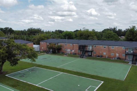 Condo in Orlando, Florida, 1 bedroom  № 1878300 - photo 14