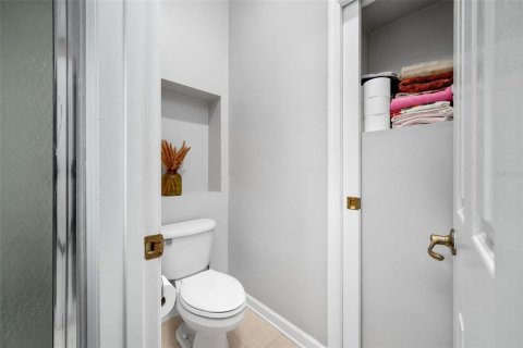 Casa en venta en Gainesville, Florida, 3 dormitorios, 175.96 m2 № 2150761 - foto 24