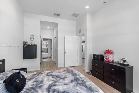 Купить таунхаус в Хомстед, Флорида 3 спальни, 116.13м2, № 1984618 - фото 26