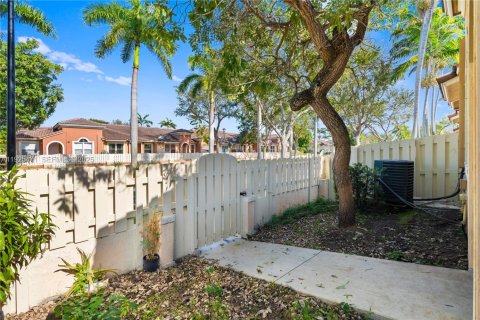 Купить таунхаус в Хомстед, Флорида 3 спальни, 116.13м2, № 1984618 - фото 30