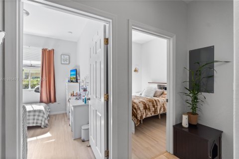 Купить таунхаус в Хомстед, Флорида 3 спальни, 116.13м2, № 1984618 - фото 12