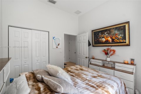 Купить таунхаус в Хомстед, Флорида 3 спальни, 116.13м2, № 1984618 - фото 6