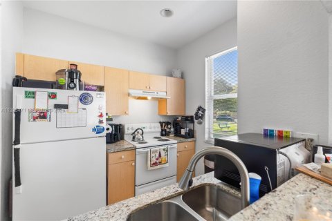 Купить таунхаус в Хомстед, Флорида 3 спальни, 116.13м2, № 1984618 - фото 22