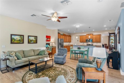 Casa en venta en Clermont, Florida, 4 dormitorios, 226.03 m2 № 1886215 - foto 8