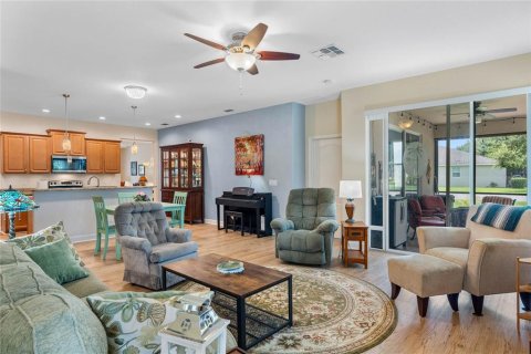Casa en venta en Clermont, Florida, 4 dormitorios, 226.03 m2 № 1886215 - foto 7