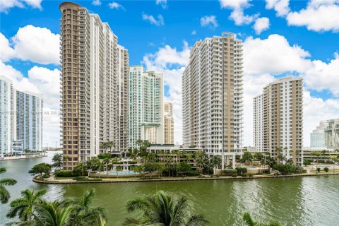 Condominio en venta en Miami, Florida, 2 dormitorios, 129.13 m2 № 1955606 - foto 26