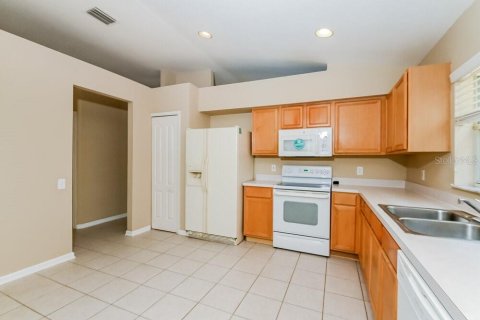 House in Riverview, Florida 3 bedrooms, 172.43 sq.m. № 1884691 - photo 7