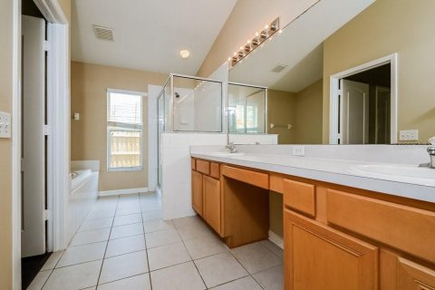 House in Riverview, Florida 3 bedrooms, 172.43 sq.m. № 1884691 - photo 12